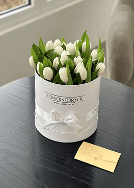 Box 20 tulipanes blancos