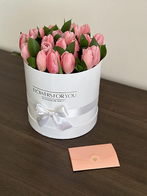 Box 20 tulipanes rosados