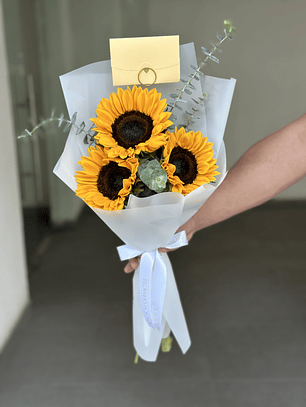 Ramo 3 girasoles 🌻