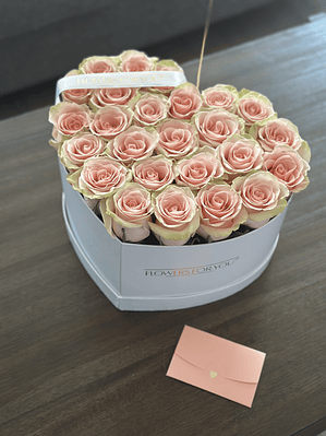 Box corazón rosas rosadas XL