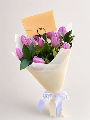 Ramo 10 Tulipanes lila