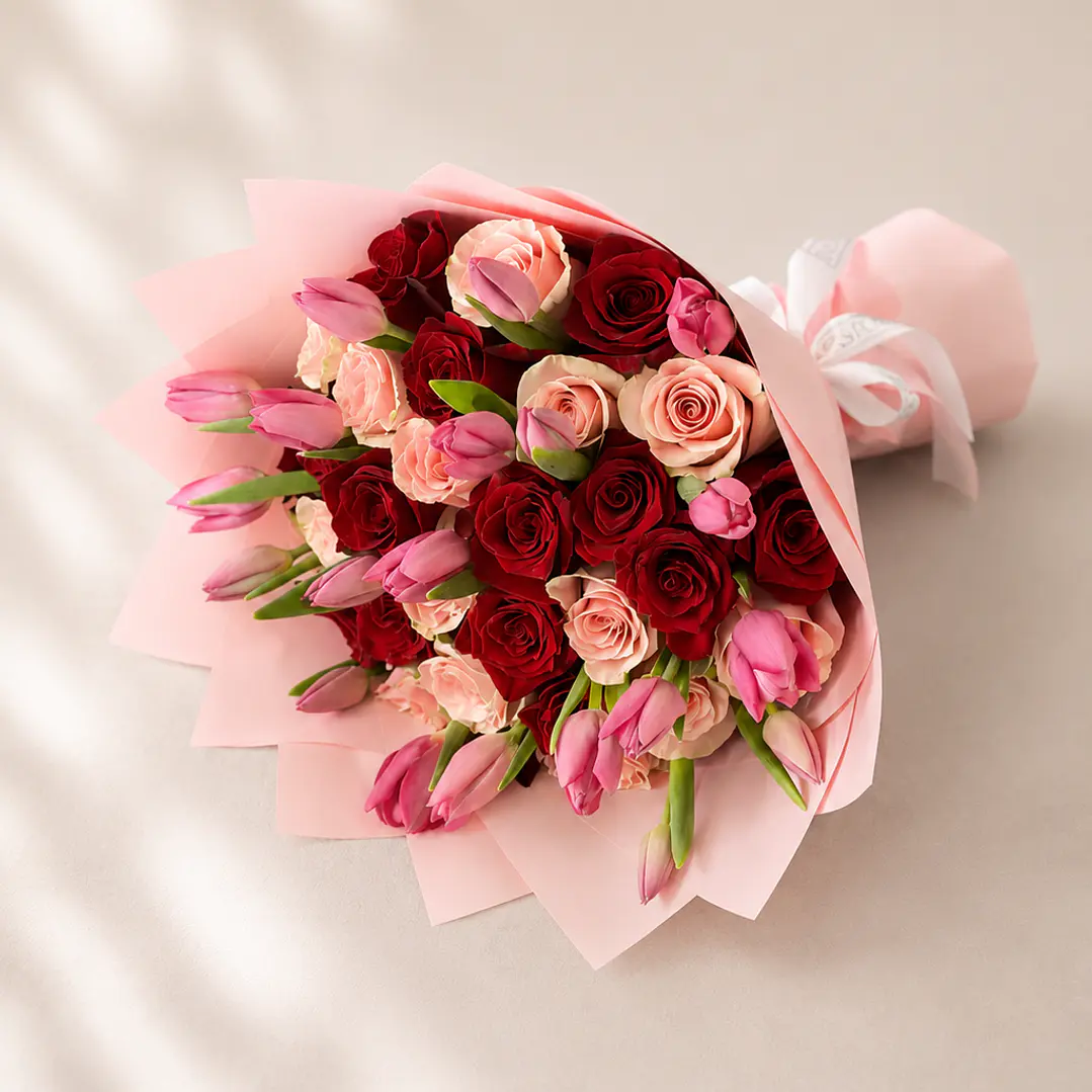 Ramo Rosas con tulipanes 1