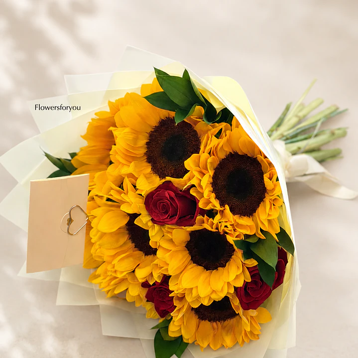 Ramo Mixto de Girasoles y Rosas 1