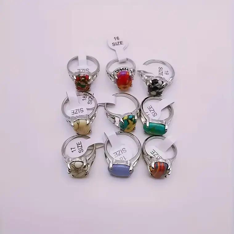 Anillo con incrustacion de piedras 1