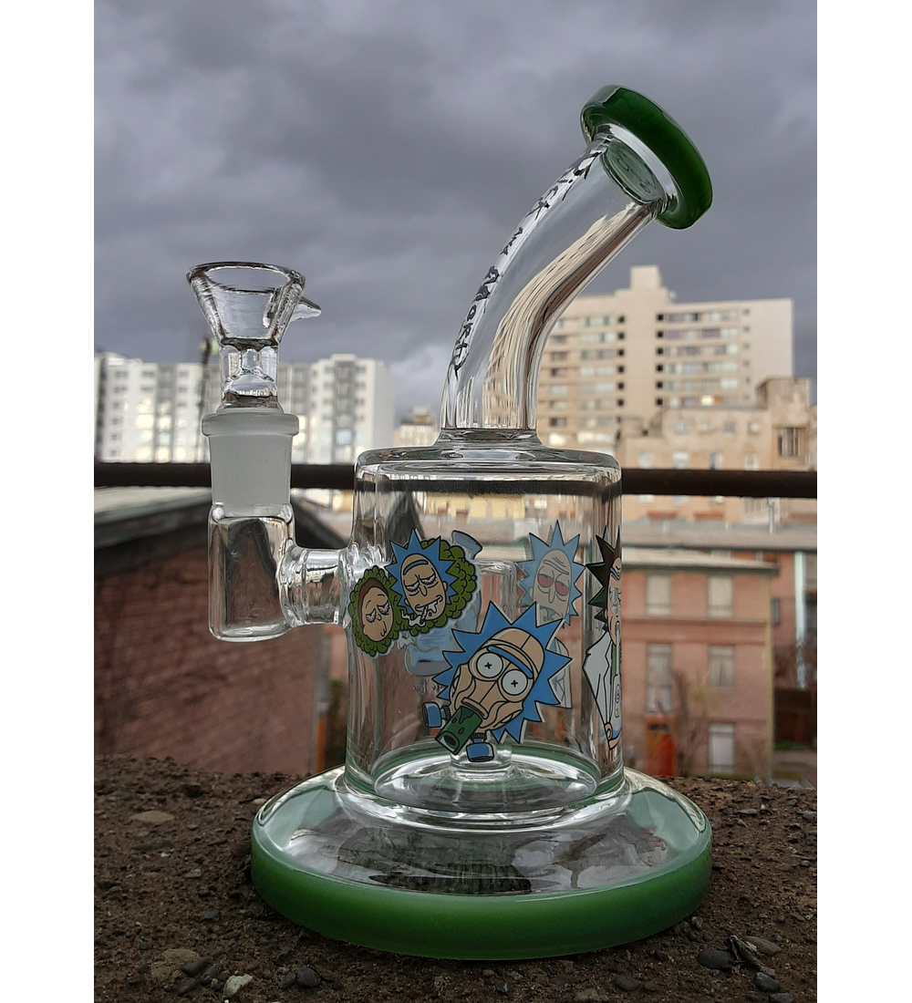 Bong de Pyrex Rick y Morty