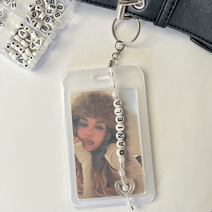 Holder Strap Daniela KATSEYE 1