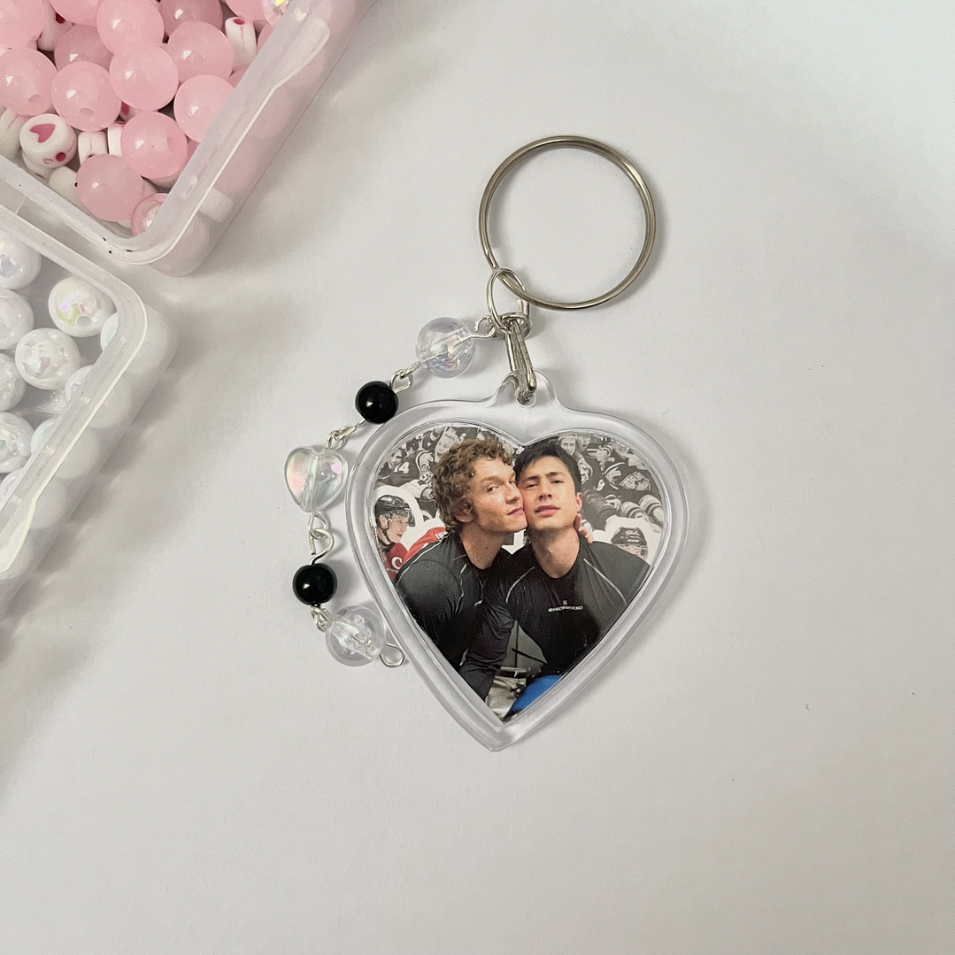 Llavero de Corazón - Heated Rivalry 1