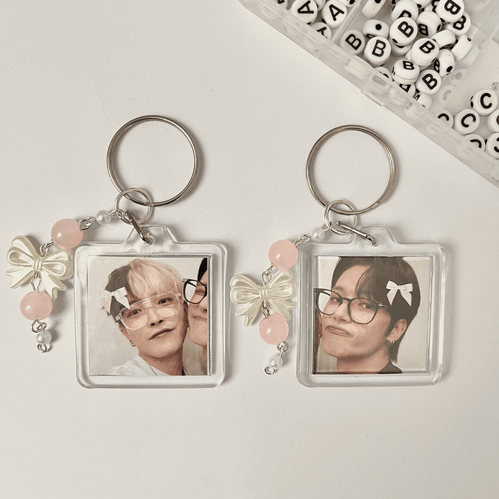 Llavero para compartir WooHong - ATEEZ 1