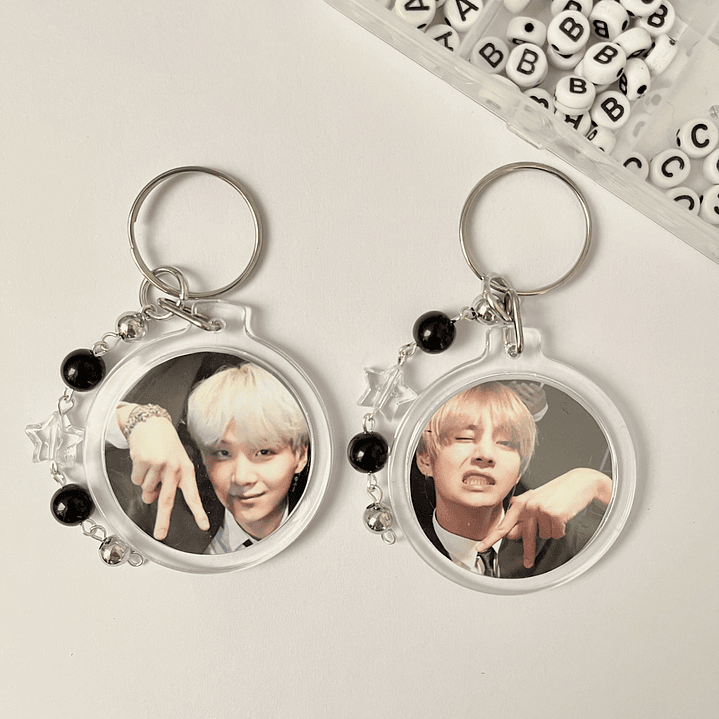 Llavero para compartir - YOONGI y TAE - BTS 1