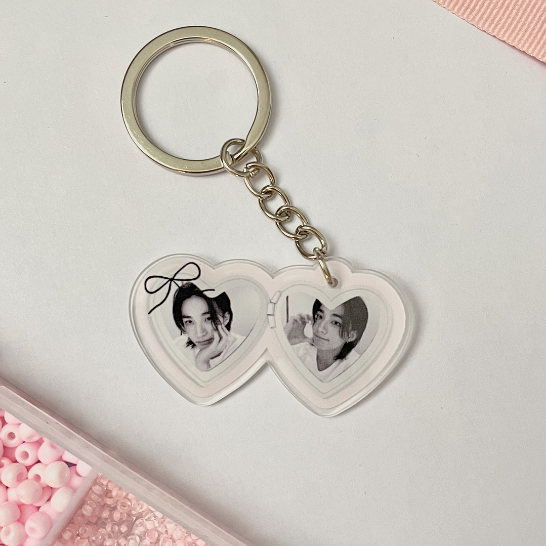 Hyunjin Stray Kids  - Llavero acrílico tipo relicario 1