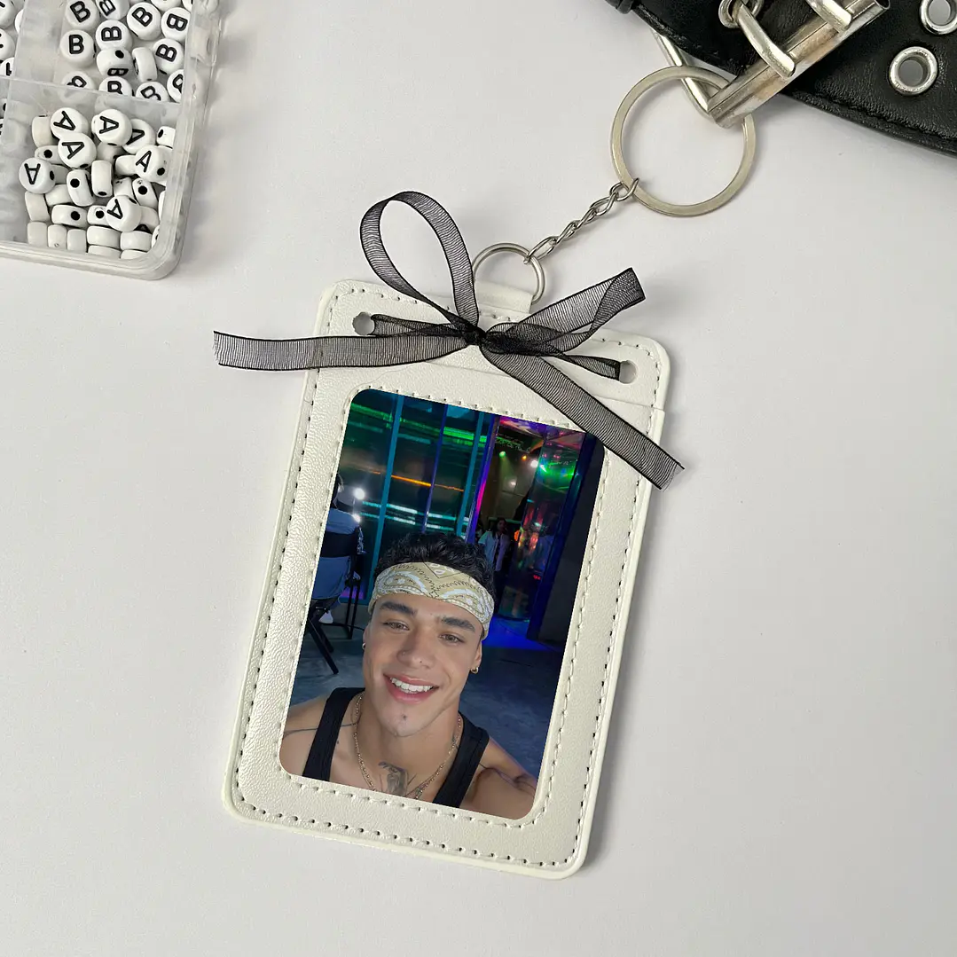 Holder de Cuero Blanco - DREW SANTOS BRAVOS 1