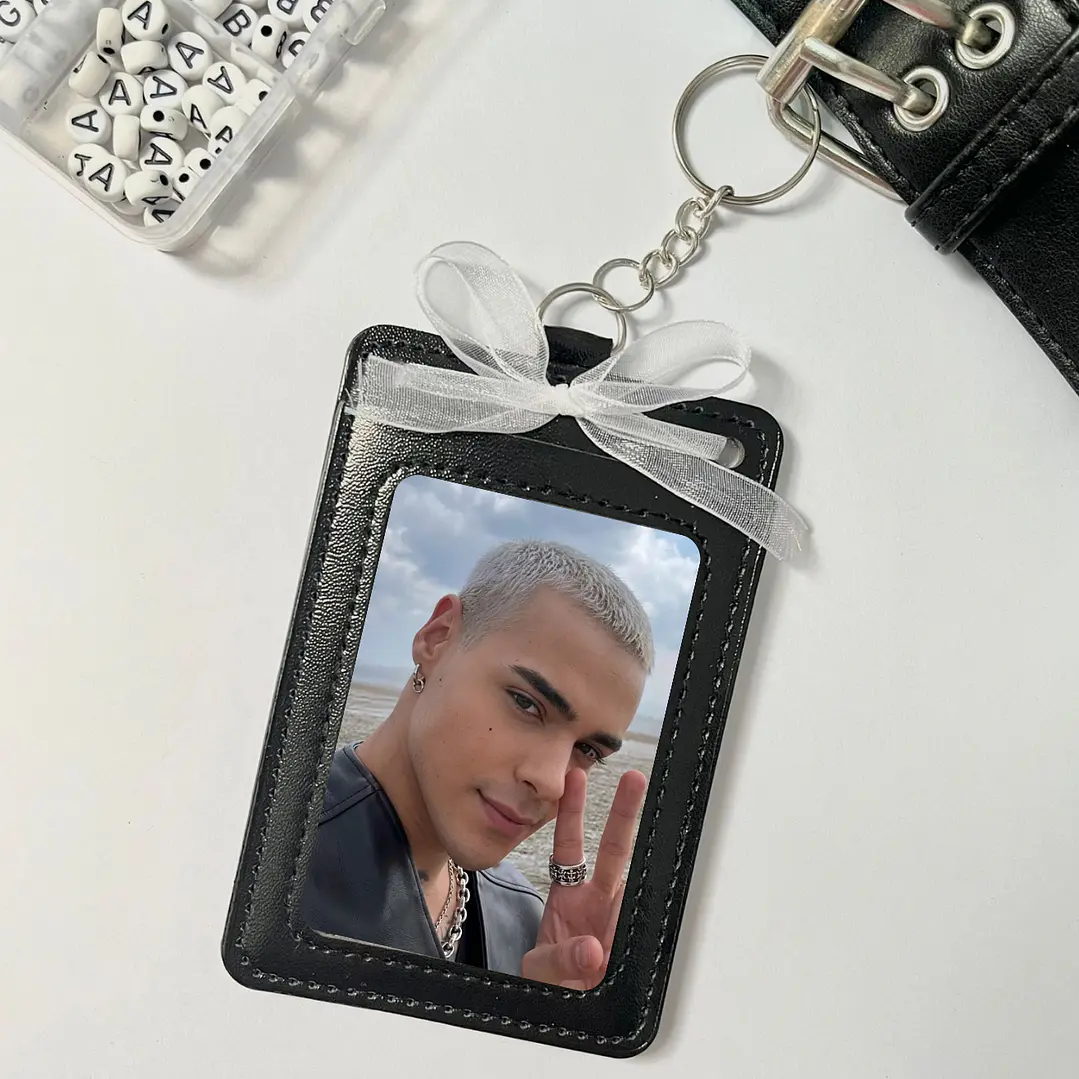 Holder de Cuero Negro - DREW SANTOS BRAVOS 1