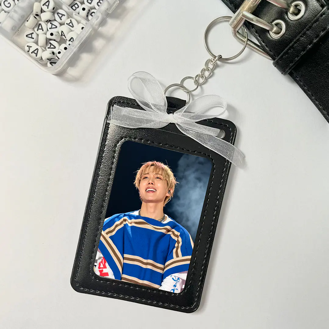 Holder de Cuero Negro - J-HOPE BTS HUASO 1