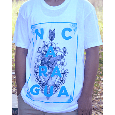T-shirt  Nicaragua Heart and sacuanjoche flowers 🌸