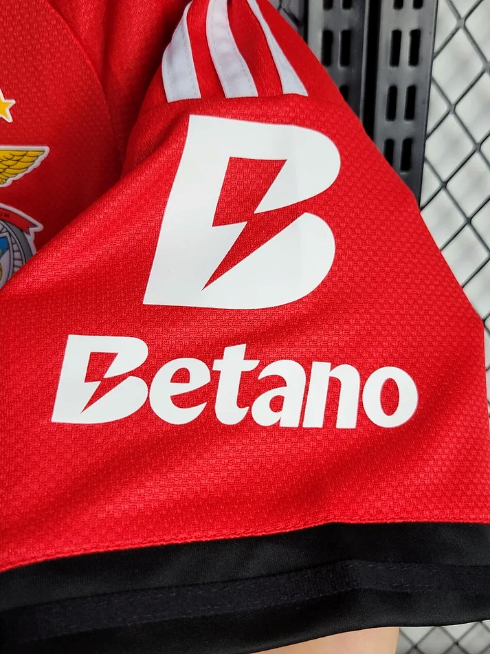 Benfica Equipamento Principal 2025/2026  4