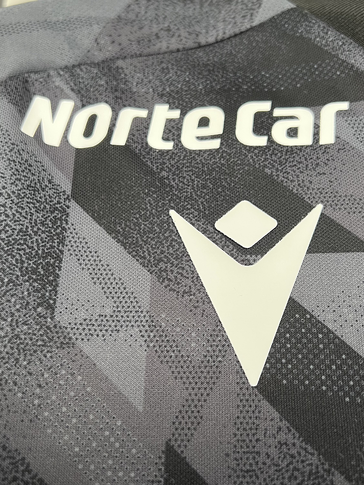 Vitoria de Guimarães Equipamento Secundario 2025/2026 2