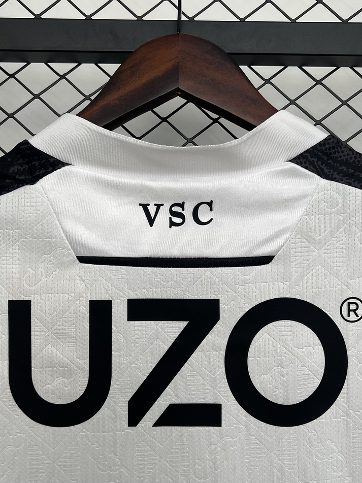 Vitoria de Guimarães Equipamento Principal 2025/2026 8