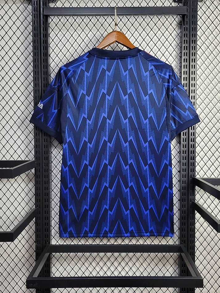 Arsenal Equipamento Secundario 2025-2026 8