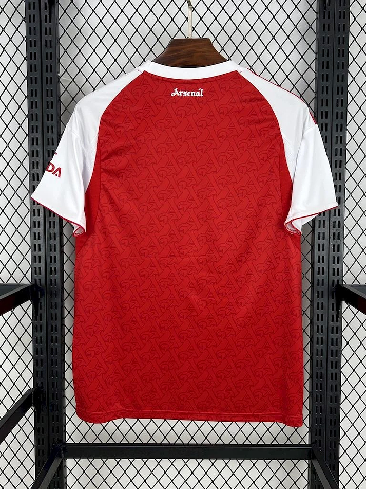 Arsenal Equipamento Principal 2025/2026 8