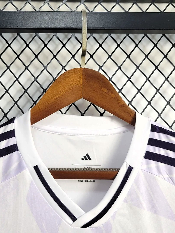 Manchester United Equipamento Secundario 2025/2026 7