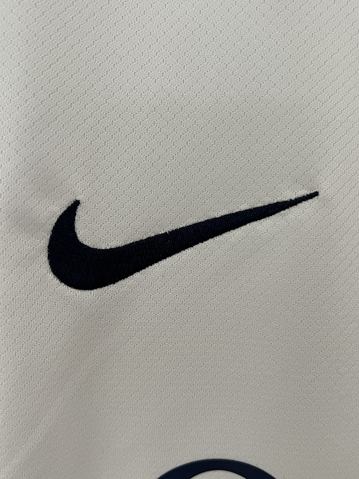 PSG Equipamento Secundario 2024/2025 3