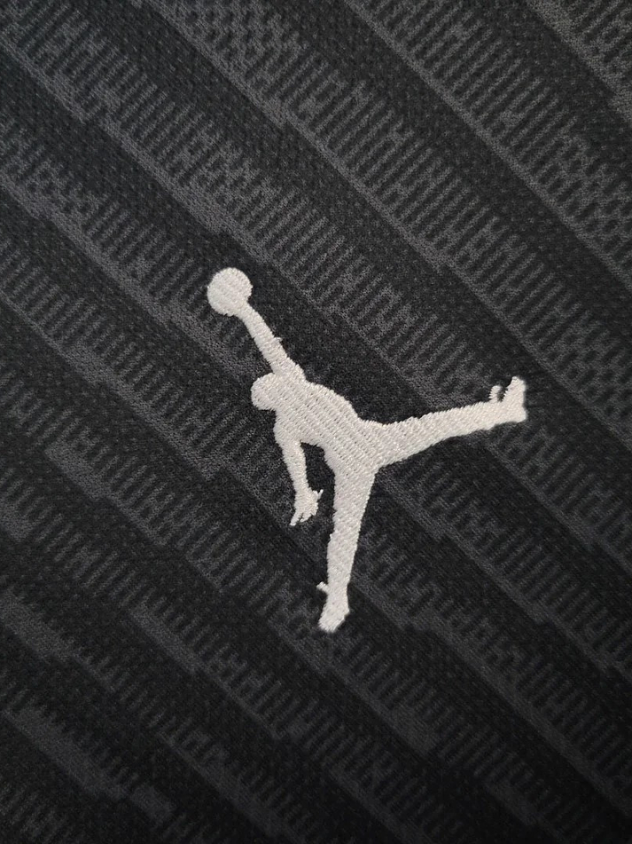 PSG Quarto Equipamento  2023/2026 2