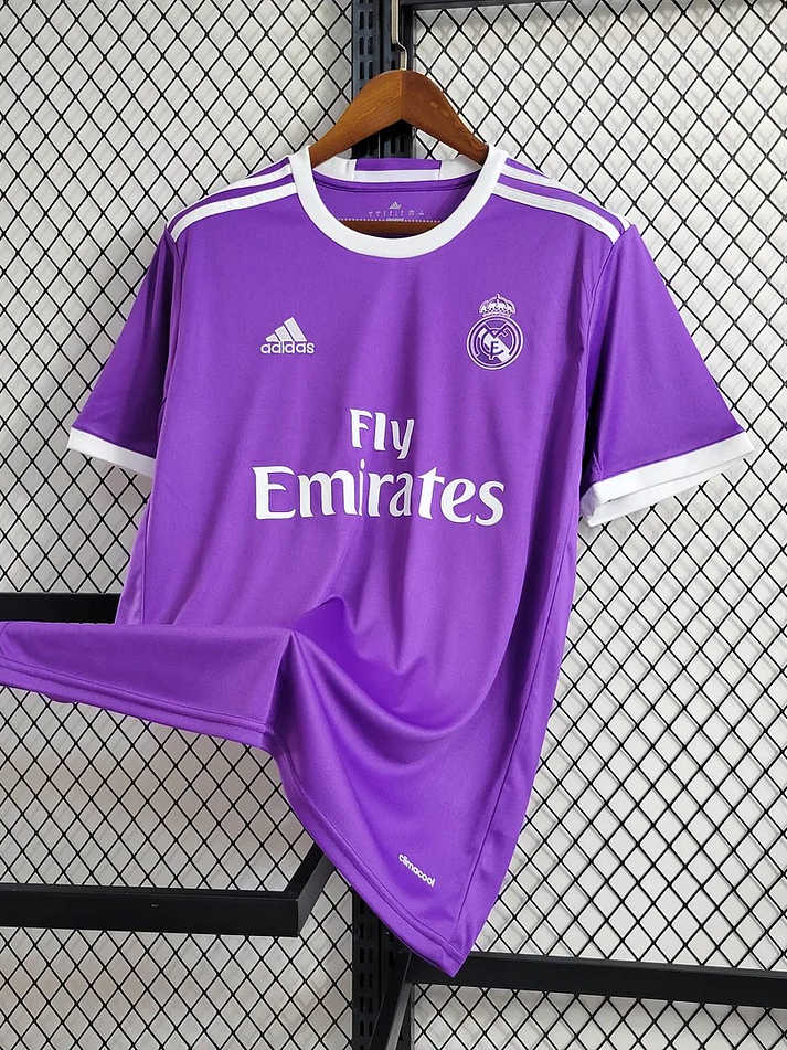Real Madrid Retrô 2016-2017 8