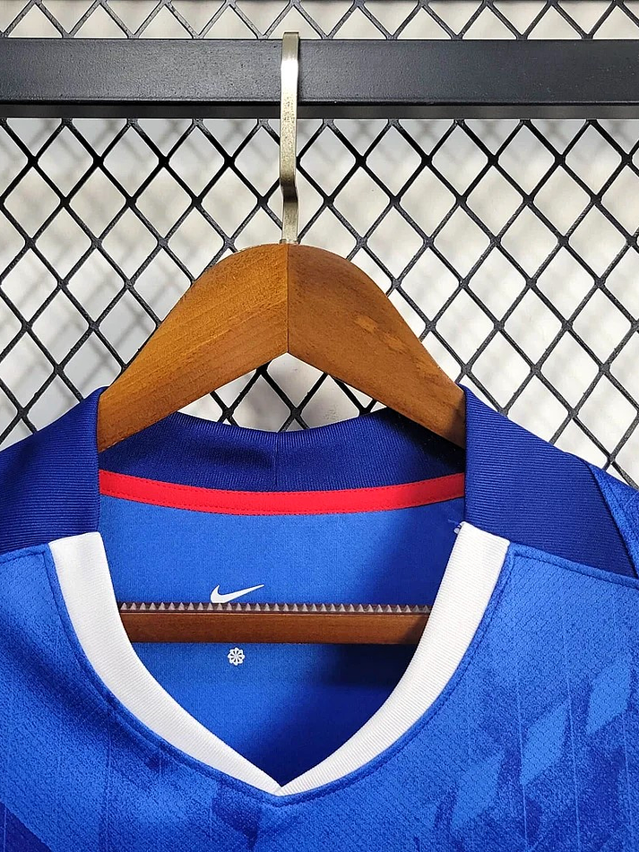 Chelsea Equipamento Pricipal 2025/2026 7