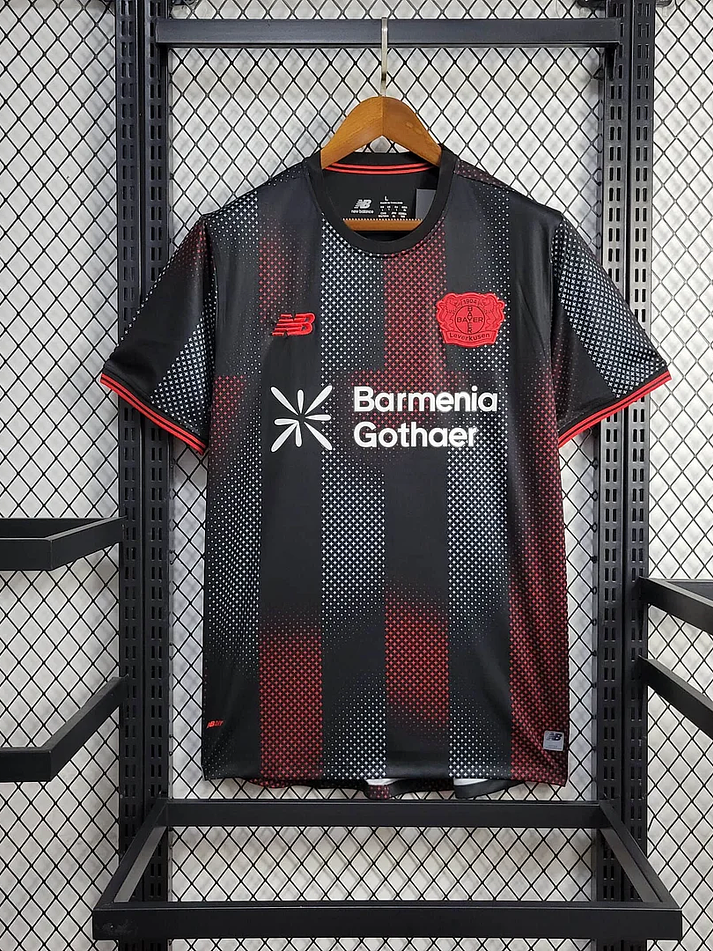 Bayern Leverkusen Camisola Principal  2025/2026 1