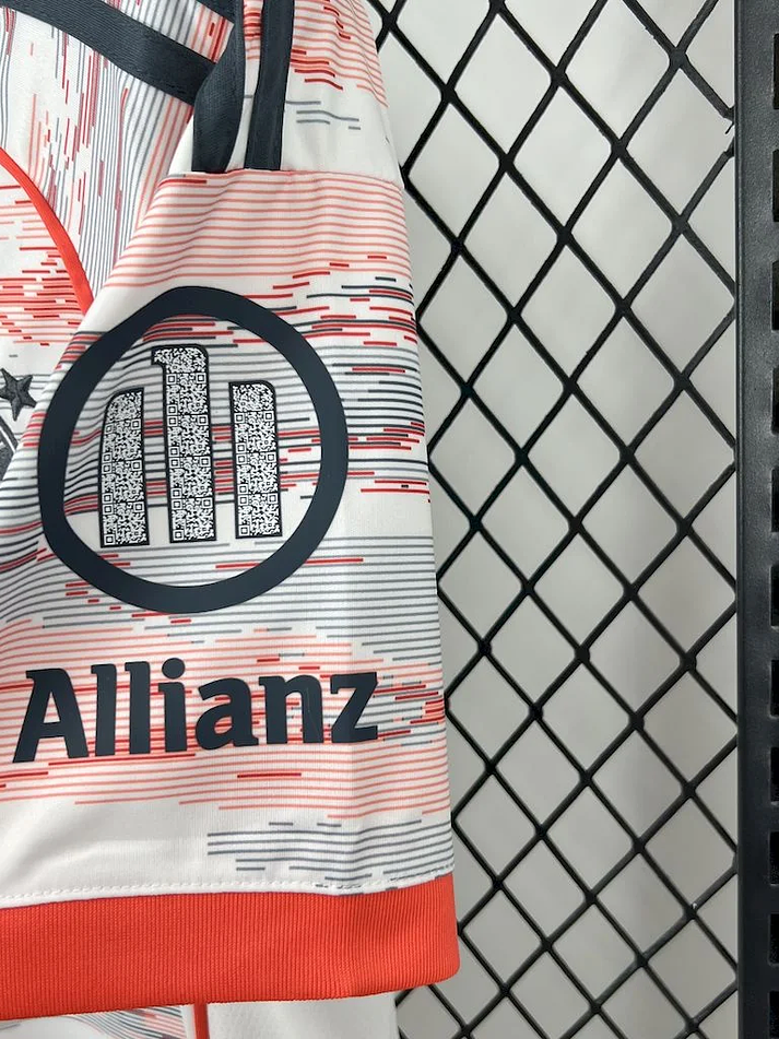 Bayern Munique Segunda Camisola 2025/2026 5