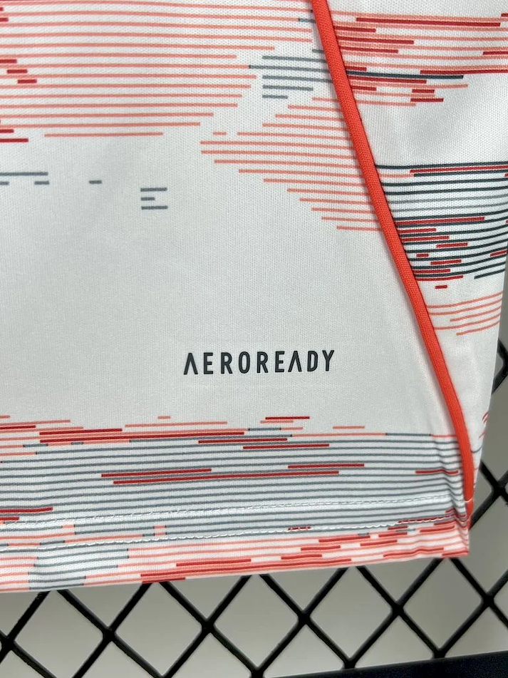 Bayern Munique Segunda Camisola 2025/2026 7