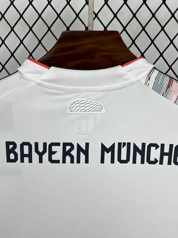 Bayern Munique Segunda Camisola 2025/2026 8
