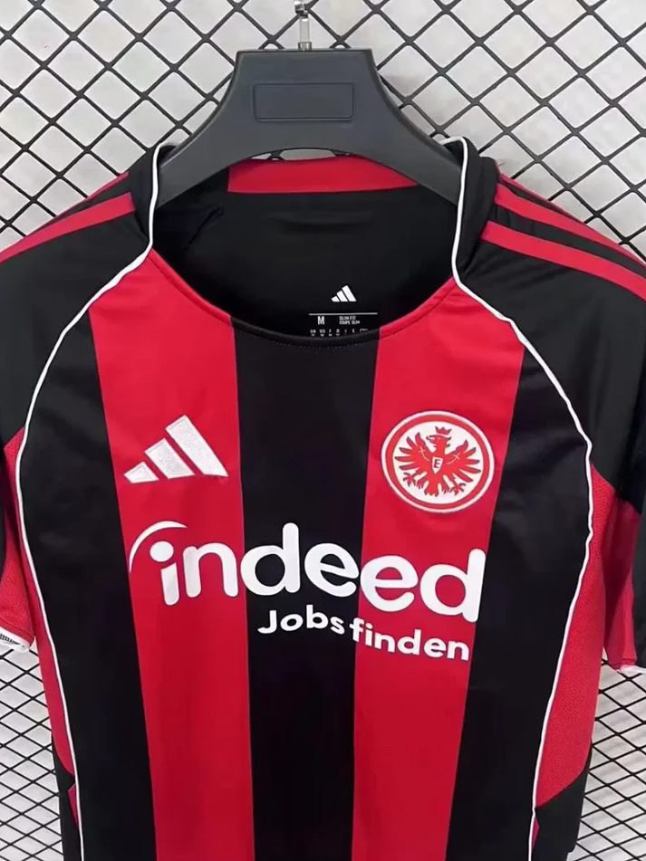 Eintracht Frankfurt Camisola Principal 2025/2026 2
