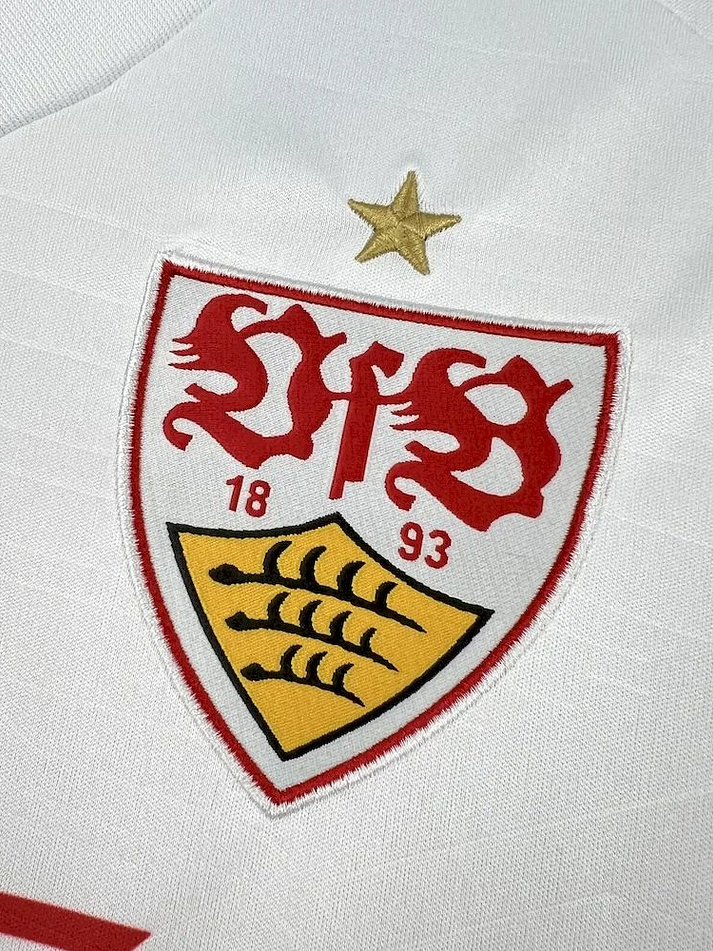 Stuttgart Camisola Principal 2025/2026 3