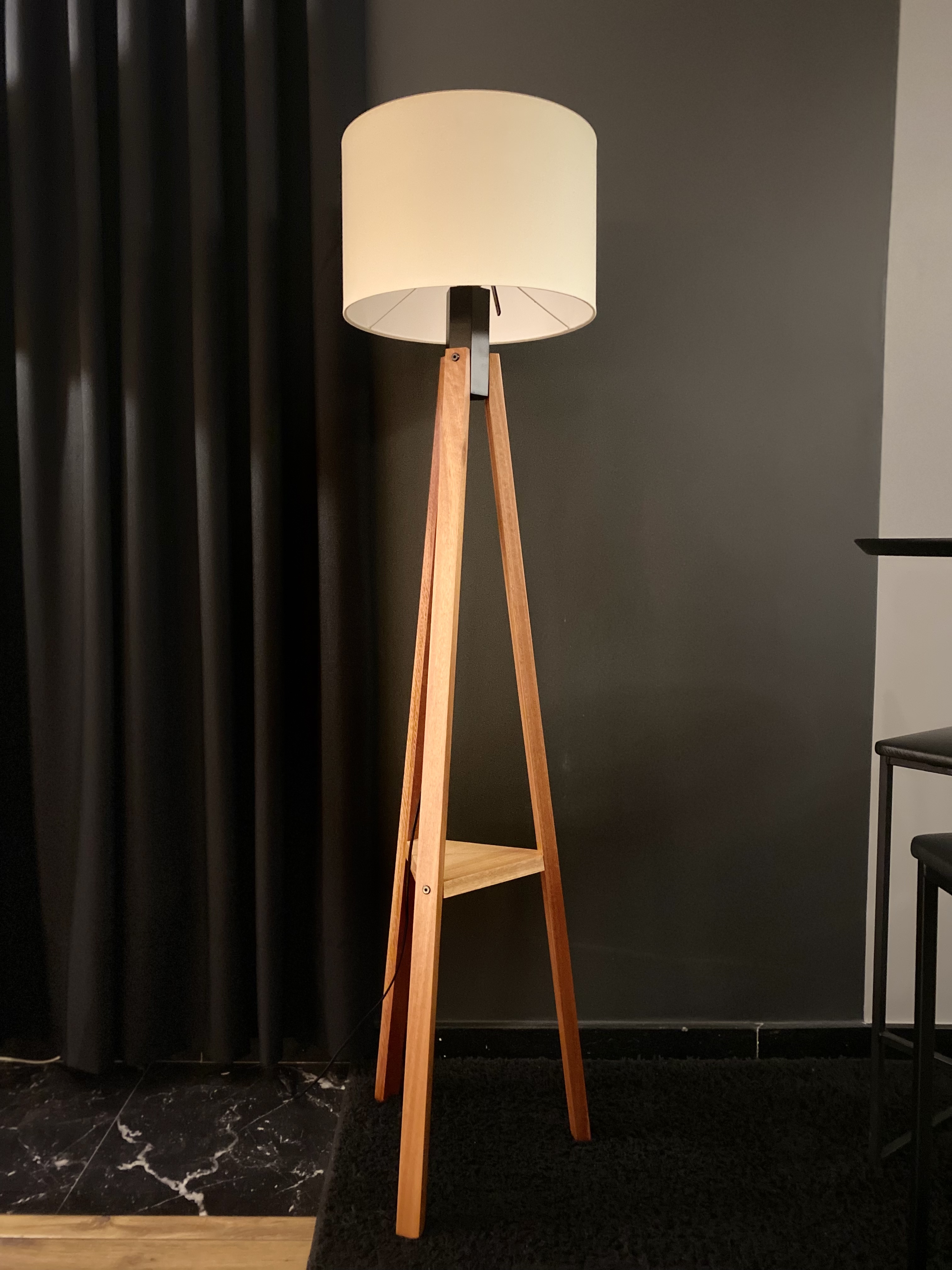 Lampara De Pie Economy Con Apoyo 3205Ct/83 1