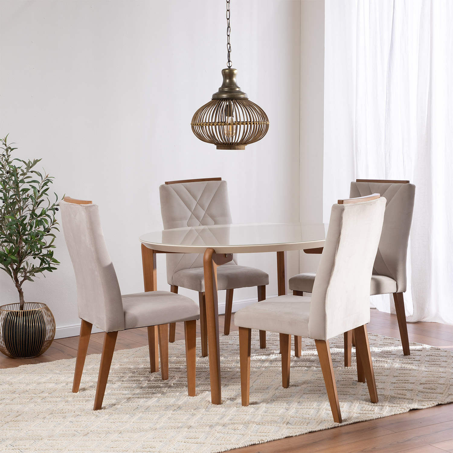 Comedor Donatella Red 1.15 + 4 Sillas Megan  1