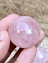Cuarzo rosa en esfera mediana
