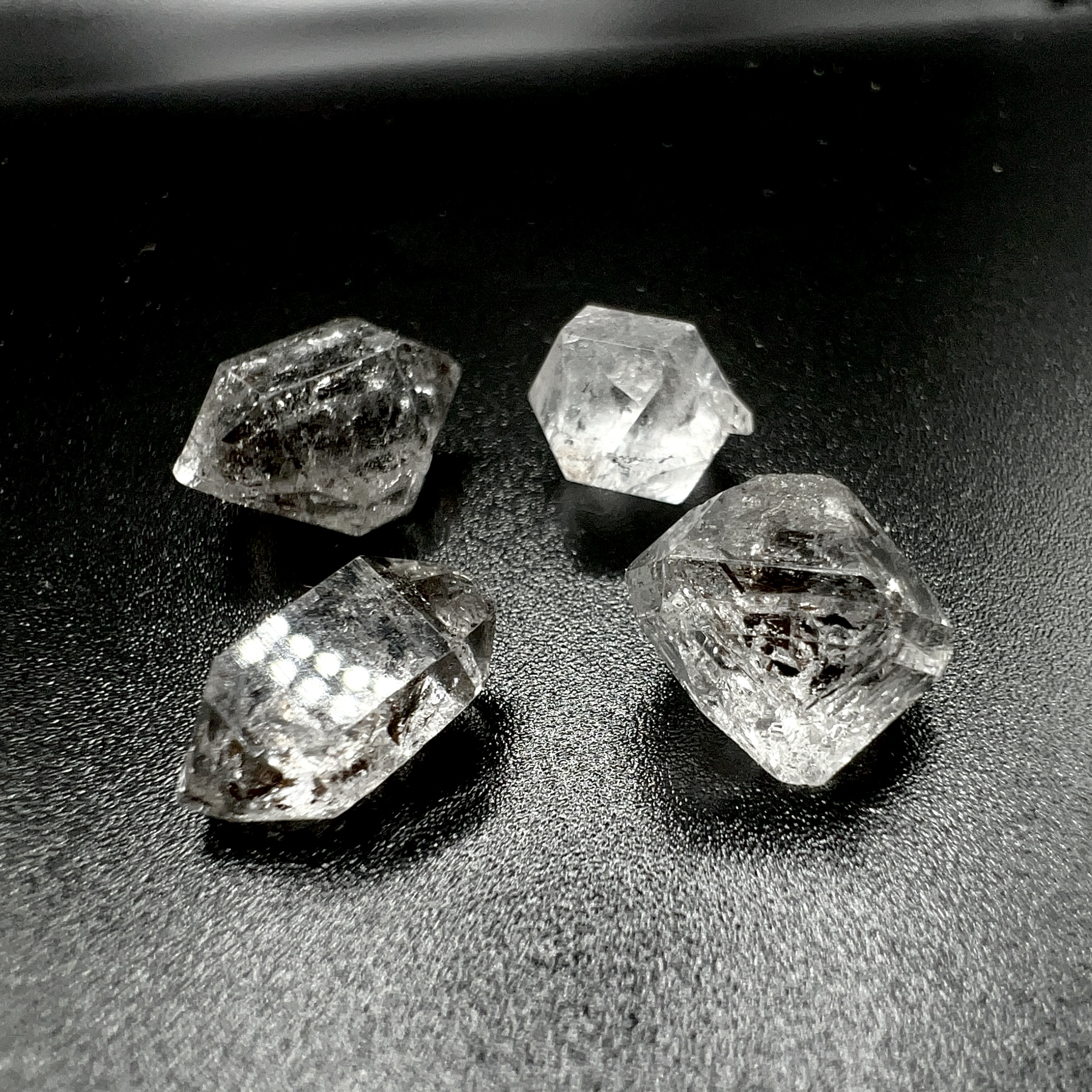 Diamante Herkimer auténtico proveniente de USA medianos