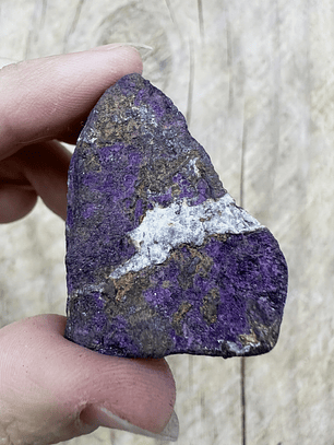 Purpurita en bruto #18