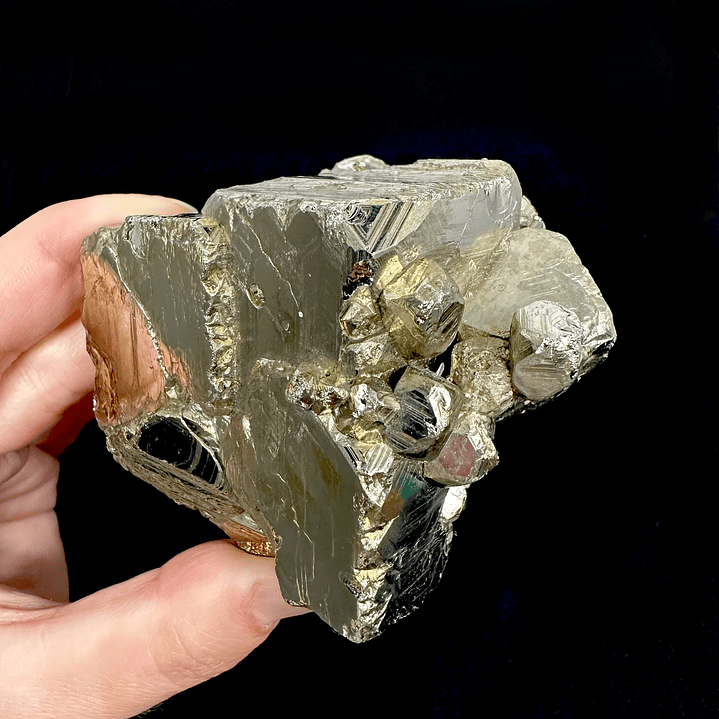 Pirita cúbica fragmento en bruto #25 1