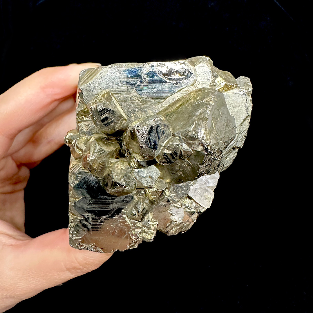 Pirita cúbica fragmento en bruto #25 7