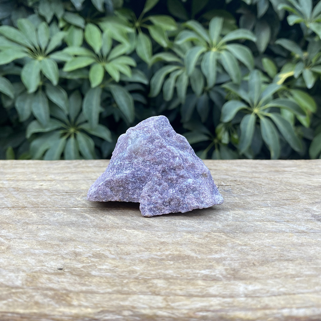 Lepidolita en bruto #2 1