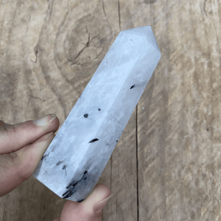 Cuarzo Turmalinado en obelisco #8 4