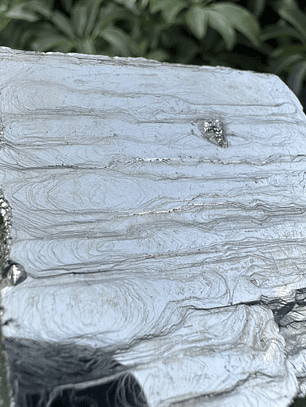 Pirita cúbica fragmento en bruto #27