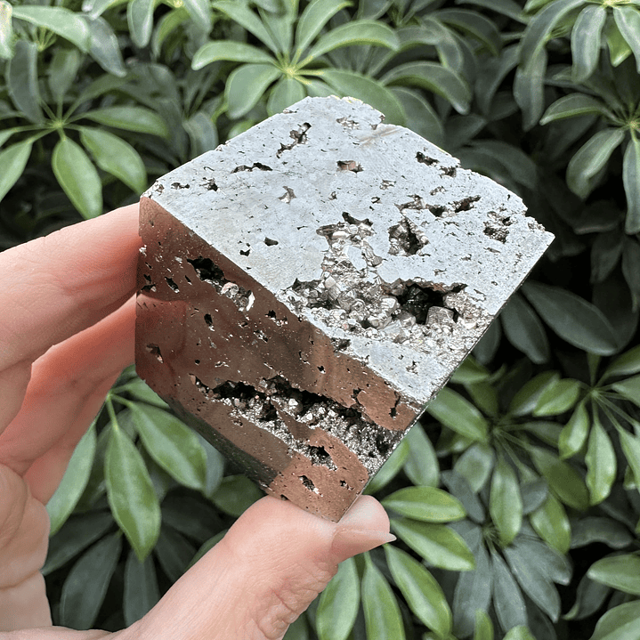 Pirita cúbica pulida #2 4