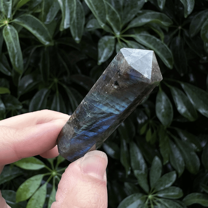 Labradorita en obelisco #6 5