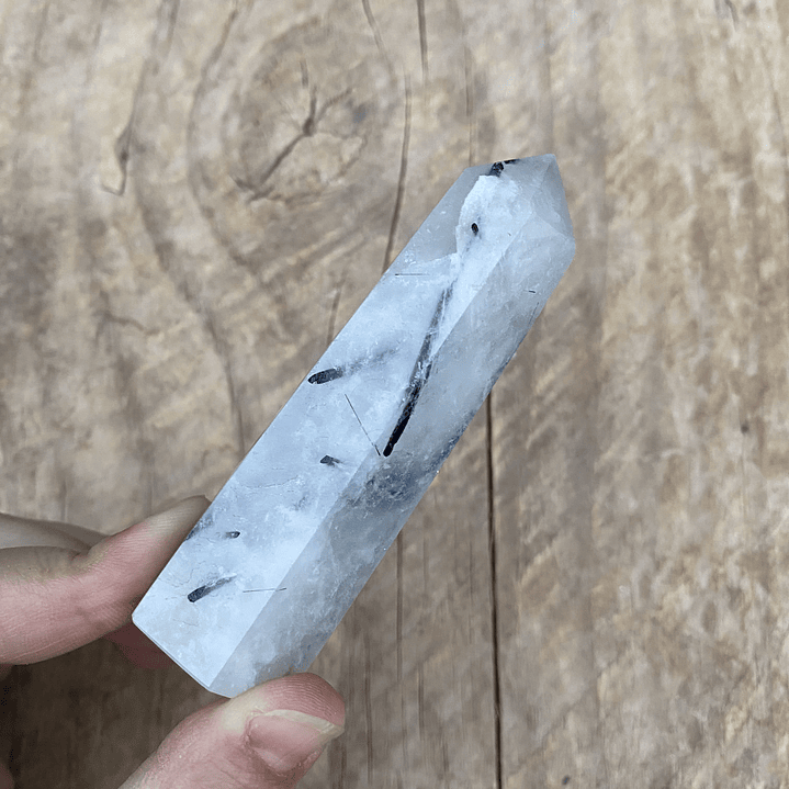 Cuarzo Turmalinado en obelisco #9 4