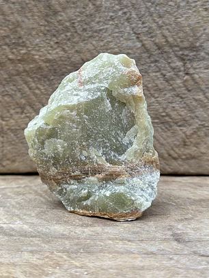 Onix verde en bruto #3