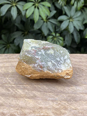 Onix verde en bruto #4