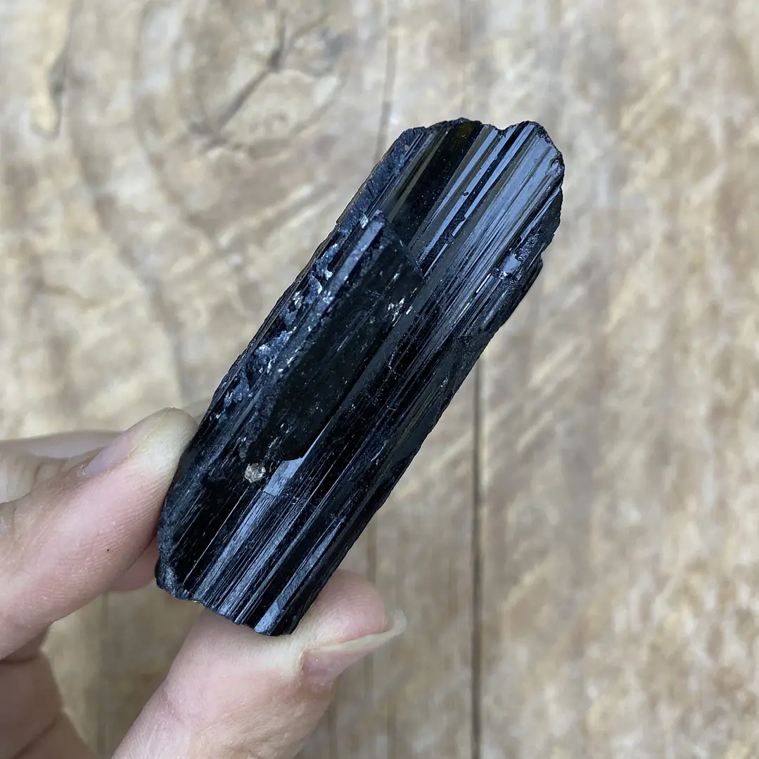 Turmalina negra grande en bruto #10 2